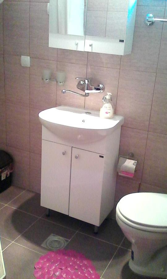 Skriveni Raj Apartment เวิร์ดนิค ภายนอก รูปภาพ